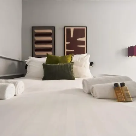Cocon Refait Par Architecte Au Coeur Du Marais Apartmán